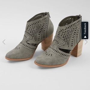 Olive green - faux leather booties - size 10